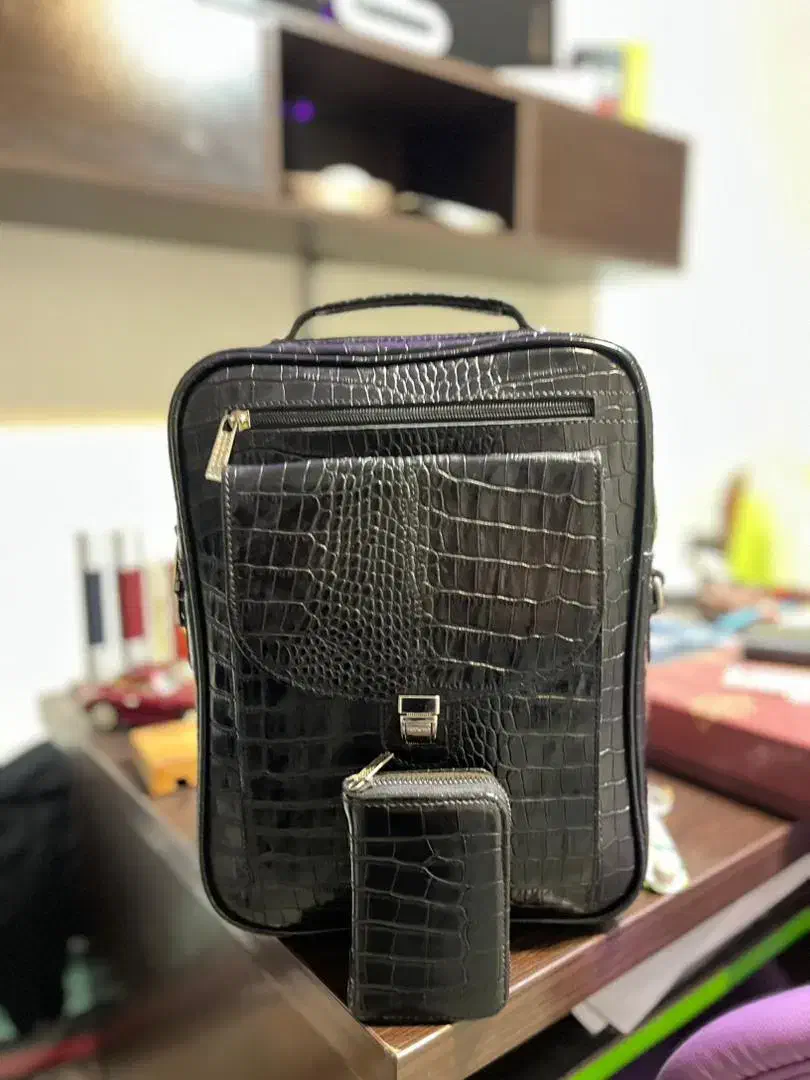 کیف چرم استفاده نشده|کیف، کفش، کمربند|تهران, ستارخان|دیوار