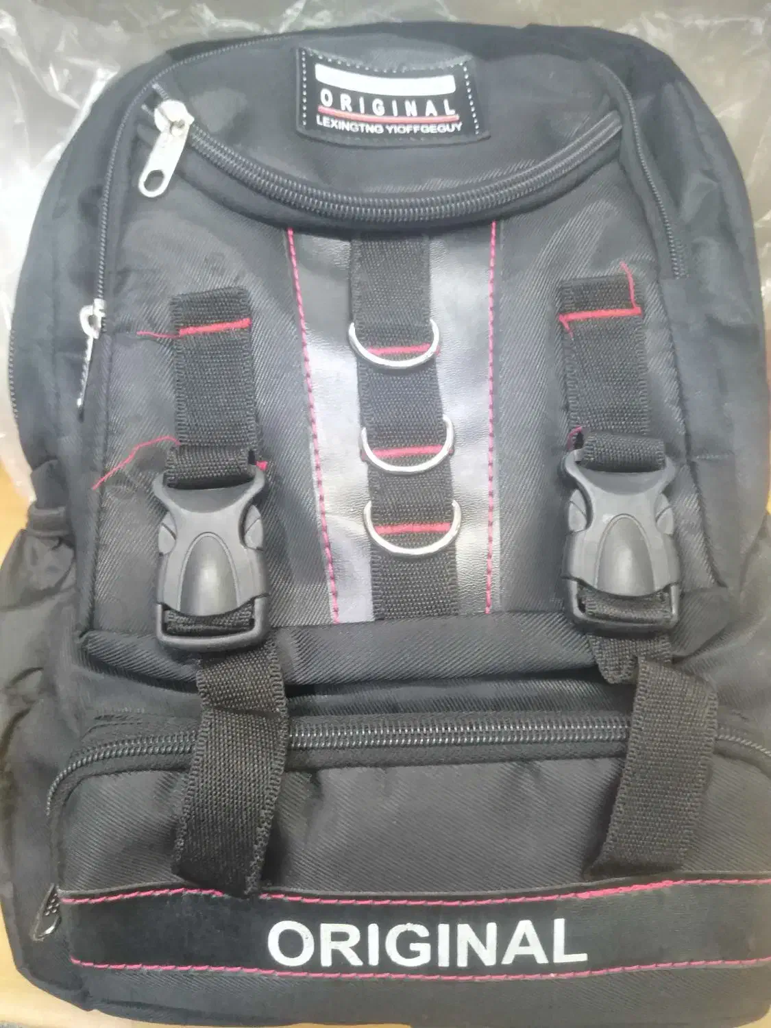 کیف|کیف، کفش، کمربند|تبریز, |دیوار