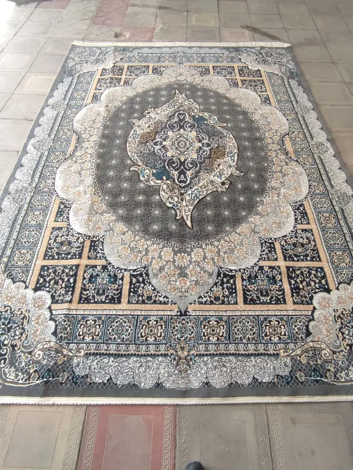 فرش ۹ متری سالم سالم|فرش|قزوین, |دیوار