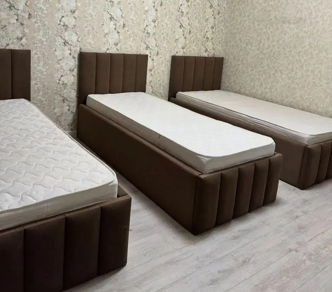 تخت خواب یکنفره ۱ نفره سرویس خواب لمسه نیم سرویس|تخت و سرویس خواب|شیراز, شهرک فرزانگان|دیوار