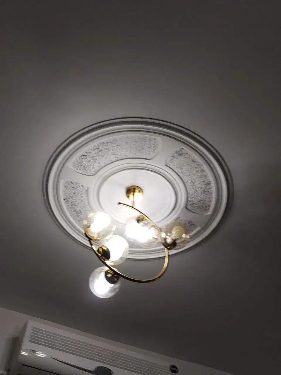 لوستر مدل ماه|لوستر و چراغ آویز|پاکدشت, پارچین|دیوار