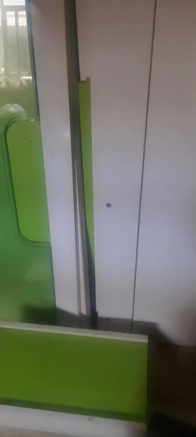 پارتیشن پست بانک|میز و صندلی غذاخوری|شیراز, شهدای شهرک سعدی|دیوار