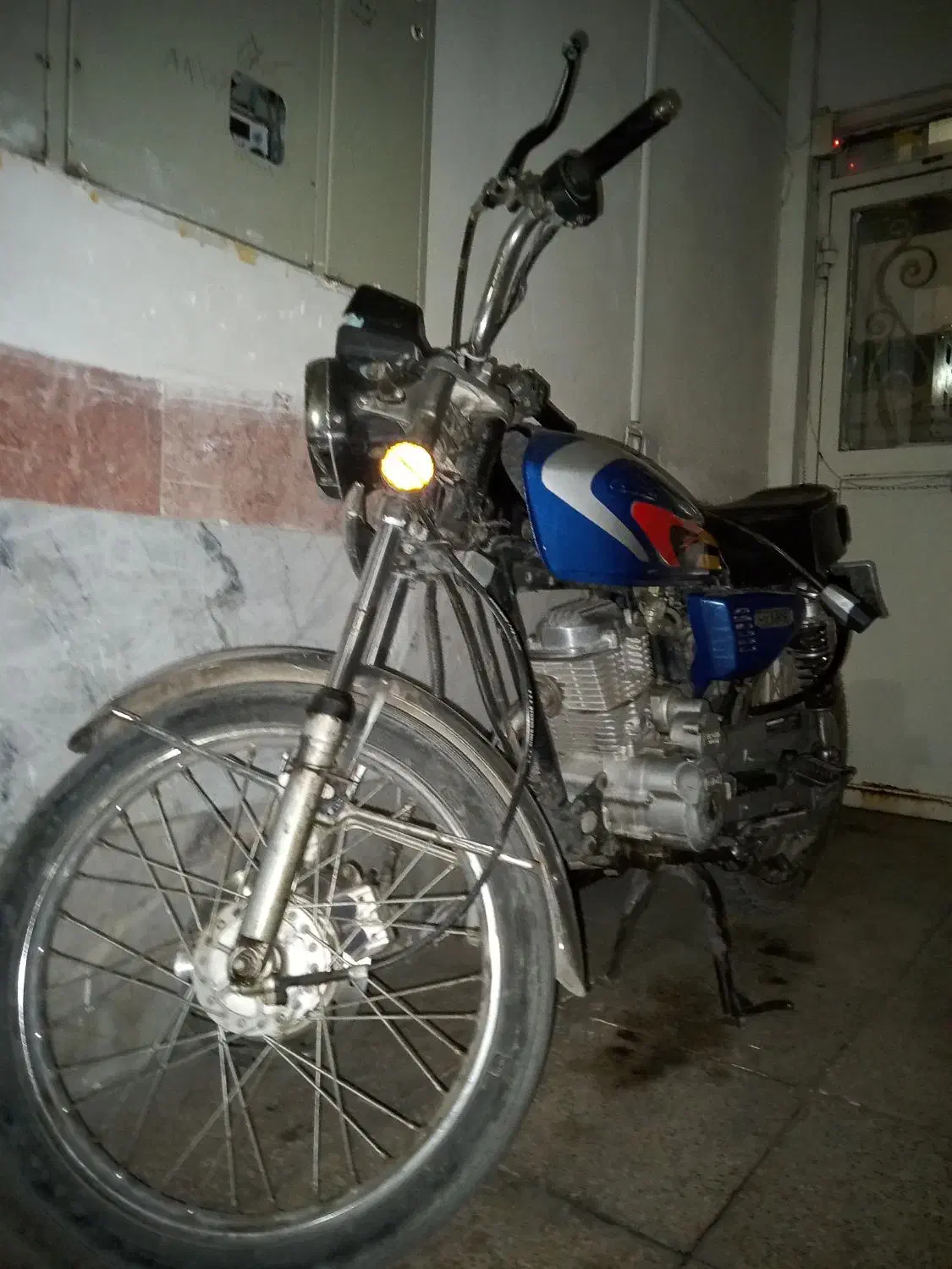 موتور تلاش مدل۹۴|موتورسیکلت|فردیس, نیروگاه برق|دیوار