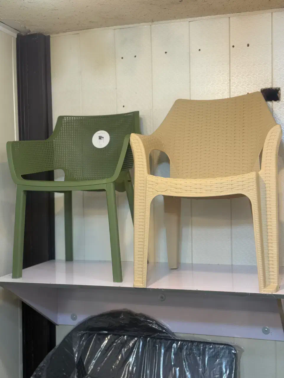 صندلی فایبر ضمانت دار|میز و صندلی غذاخوری|شیراز, وصال|دیوار