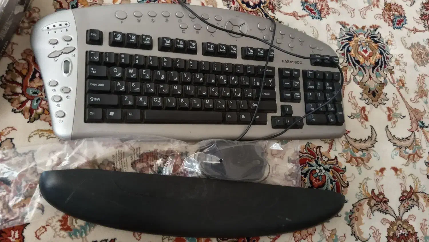 کیبورد|قطعات و لوازم جانبی رایانه|خرم‌آباد, |دیوار