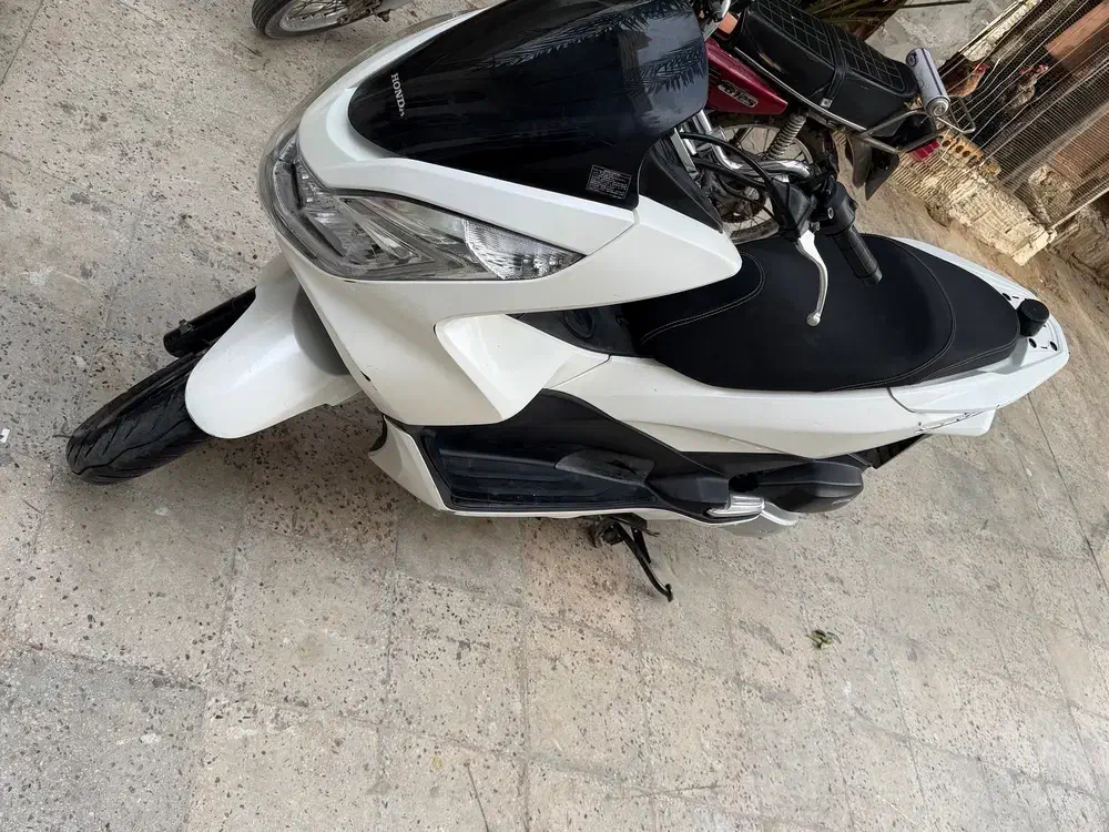 pcx2017|موتورسیکلت|بندر گناوه, |دیوار