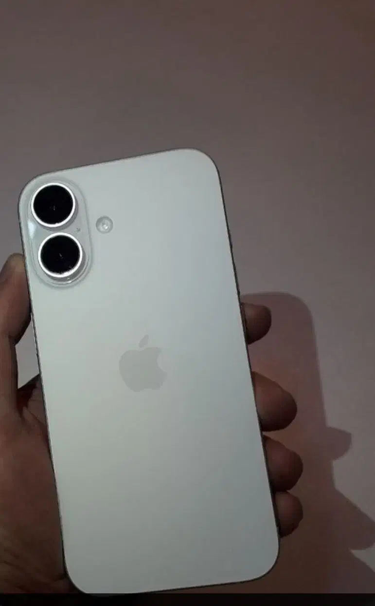 ایفون ۱۶نرمال در حد نو|موبایل|محمدیه-قزوین, |دیوار