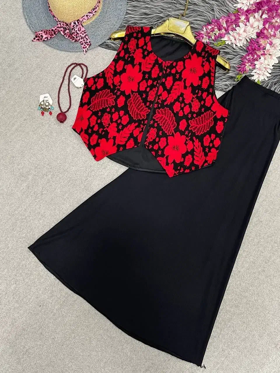 لباس یلدایی|لباس|تهران, فرودگاه مهرآباد|دیوار