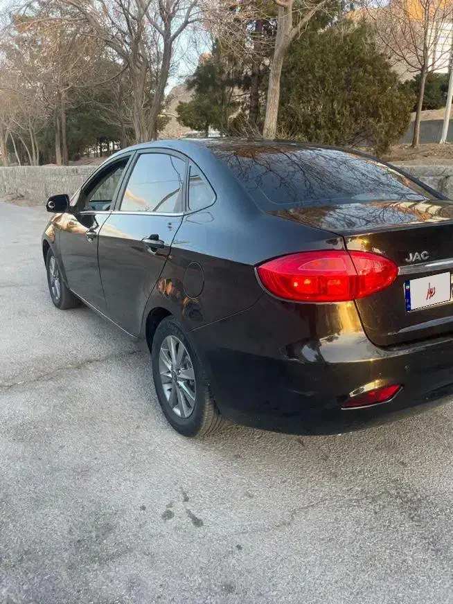 جک j4 مدل ۱۴۰۲|خودرو سواری و وانت|اصفهان, کوی امیریه|دیوار