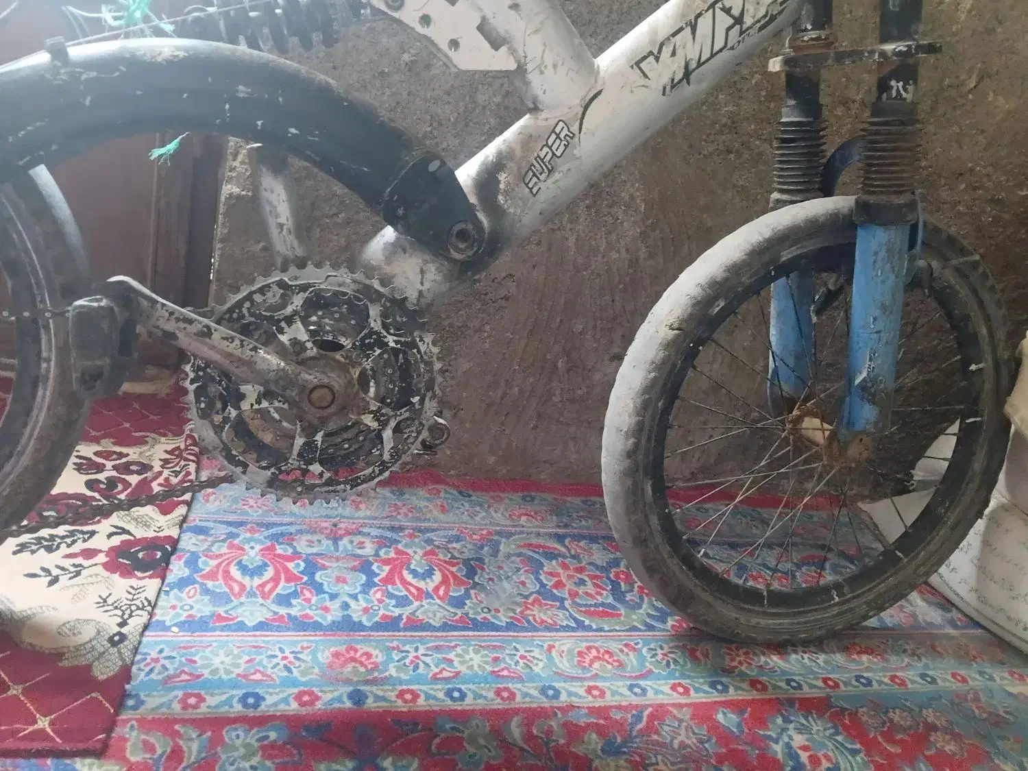 دوچرخه ۲۰ کمک دار|دوچرخه، اسکیت، اسکوتر|زهک, |دیوار