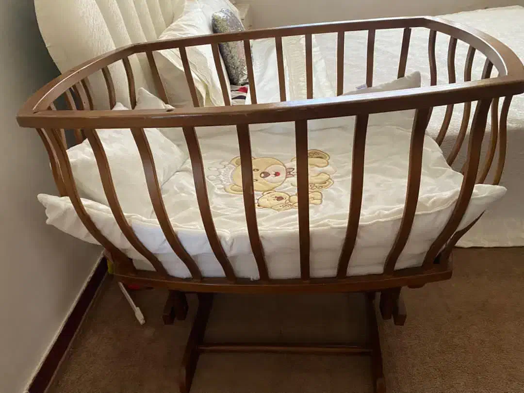 گهواره نوزاد|تخت و سرویس خواب|بانه, |دیوار