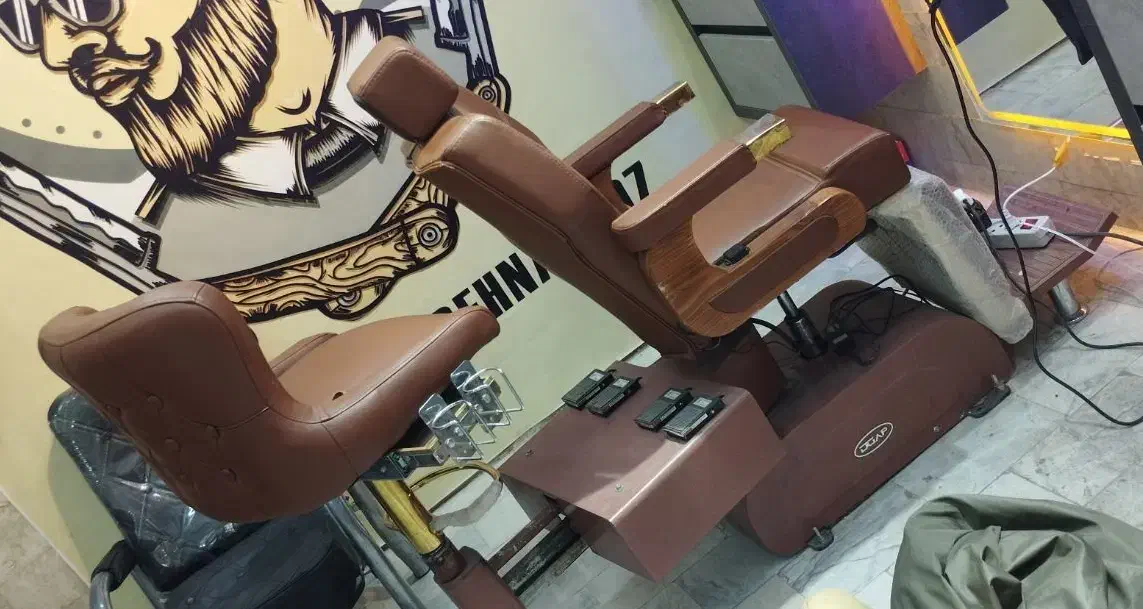 صندلی باربربرقی آرایشگاه|آرایشگاه و سالنهای زیبایی|کرمانشاه, |دیوار