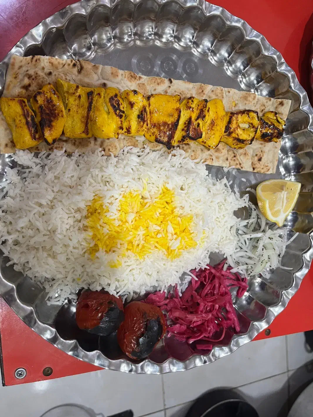 نیروی خانم در رستوران|استخدام خدمات فروشگاه و رستوران|بم, |دیوار