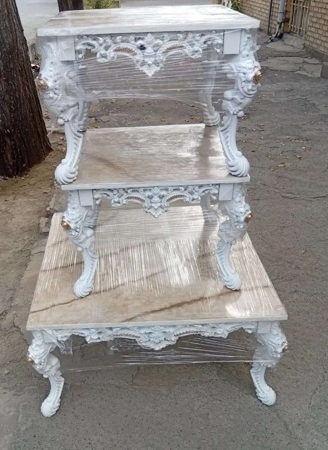 پنجه شیری|مبلمان خانگی و میز عسلی|سلماس, |دیوار