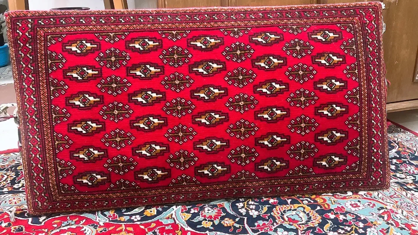 پشتی دست باف|پشتی|بروجرد, |دیوار