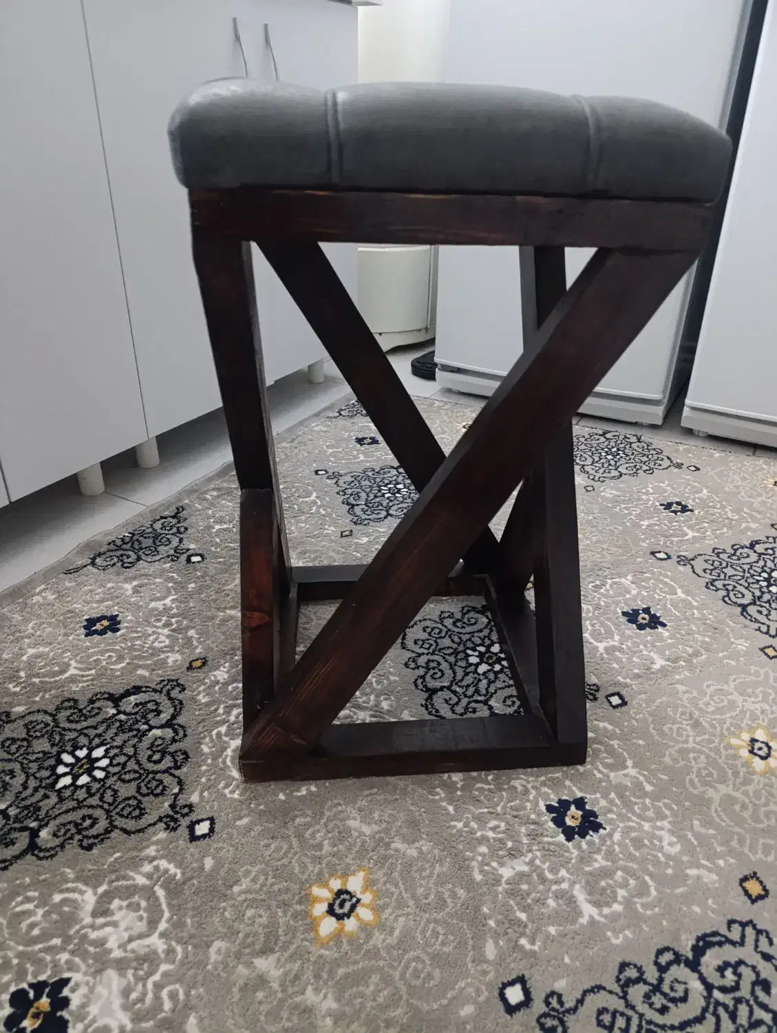 صندلی اپن|صندلی و نیمکت|نهاوند, |دیوار