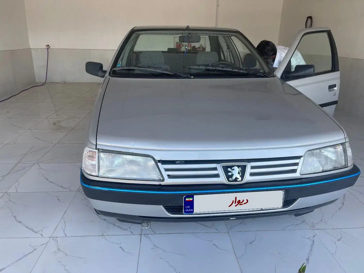 پژو ۴۰۵ در حد خشک مدل ۸۵|خودرو سواری و وانت|گرگان, |دیوار