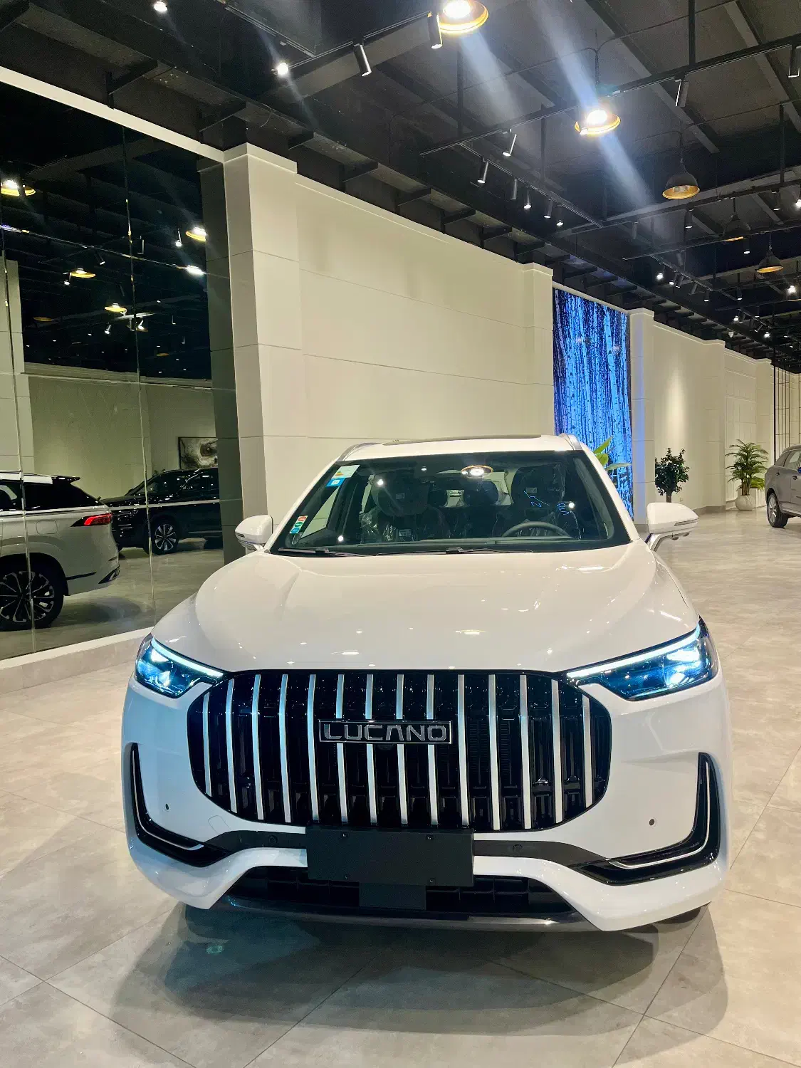 لوکانوL8|خودرو سواری و وانت|قزوین, |دیوار