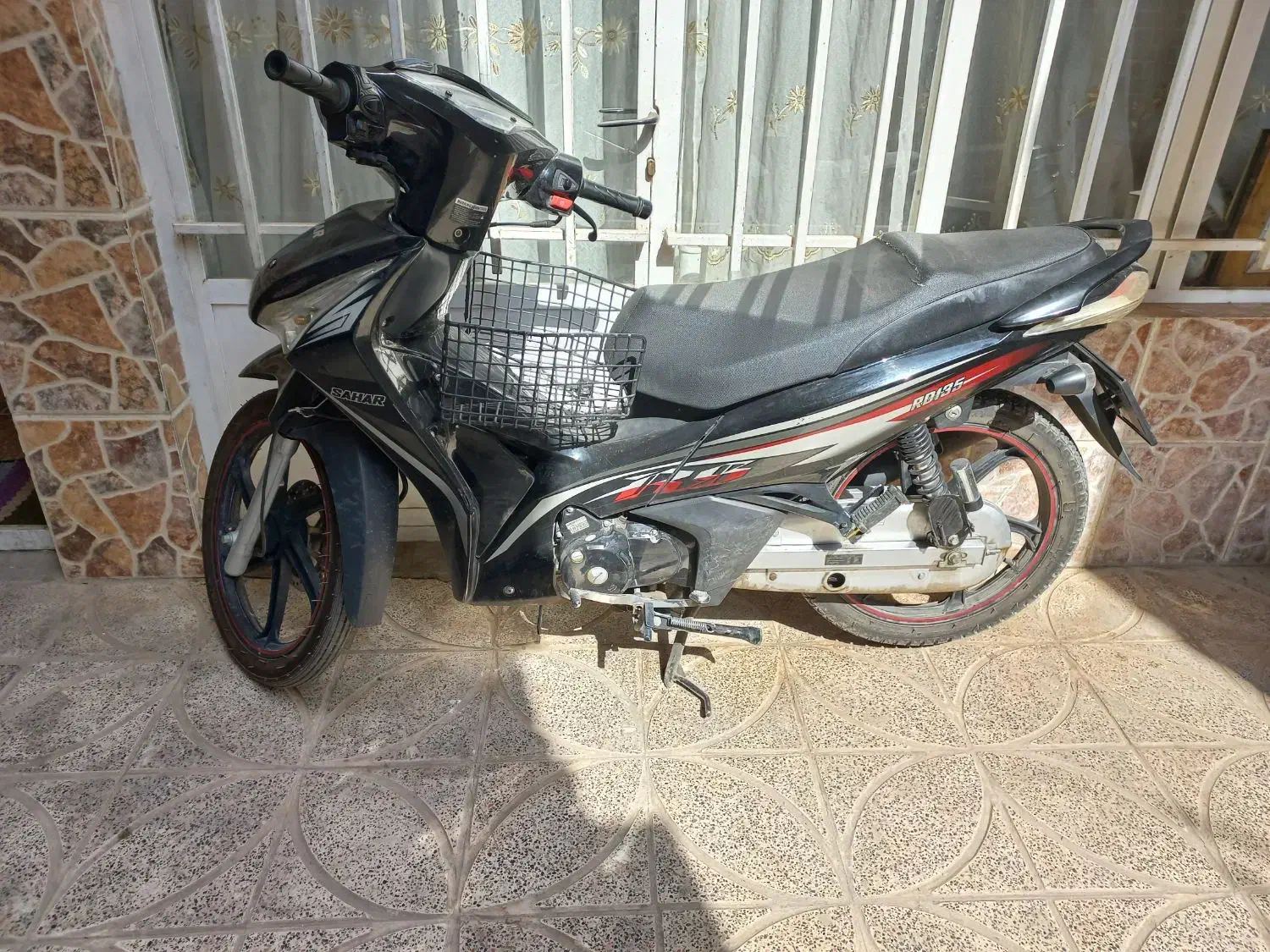 بی کلاج سحر۱۳۵|موتورسیکلت|اصفهان, احمدآباد|دیوار