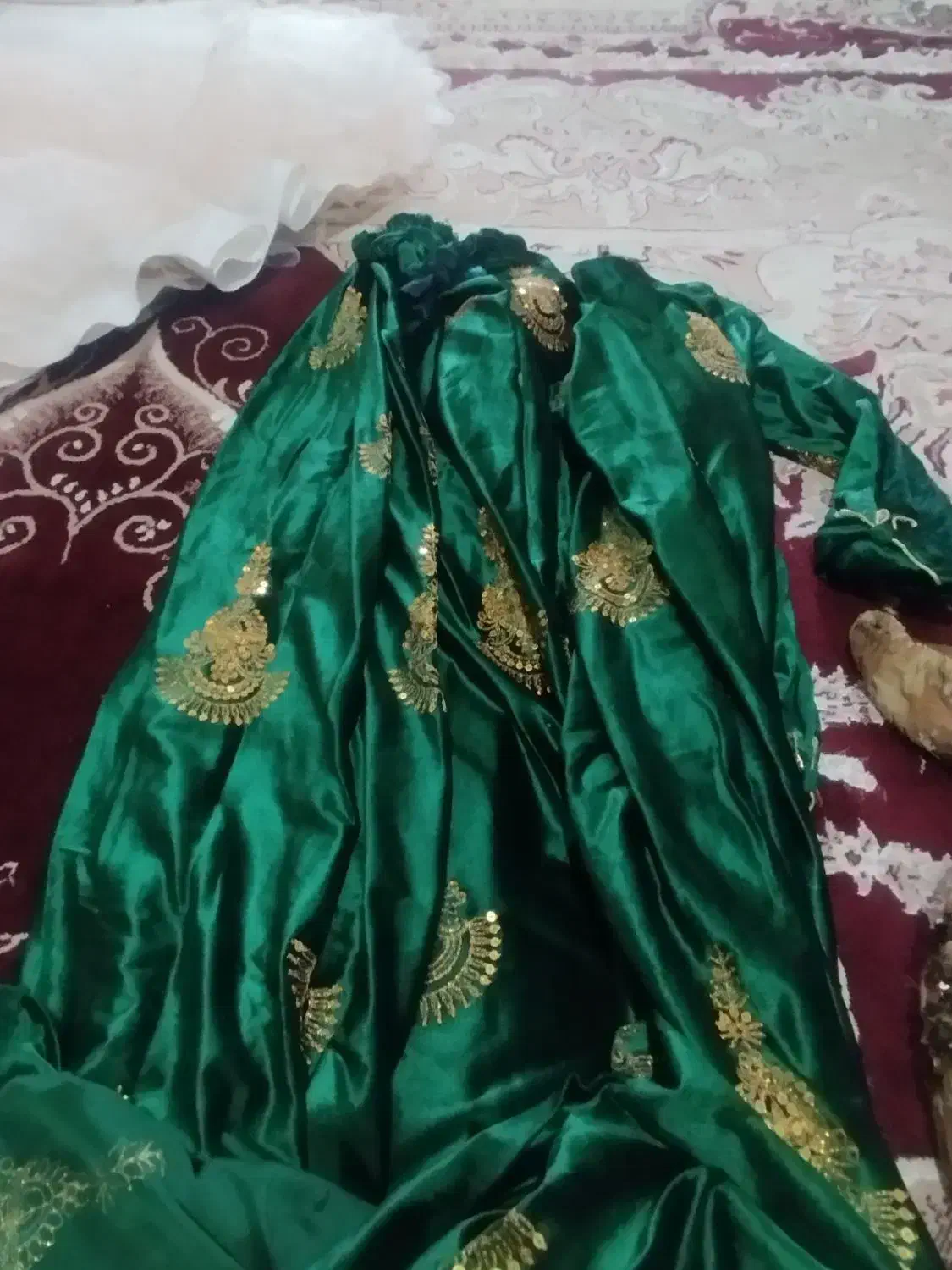 لباس های محلی|لباس|لردگان, |دیوار