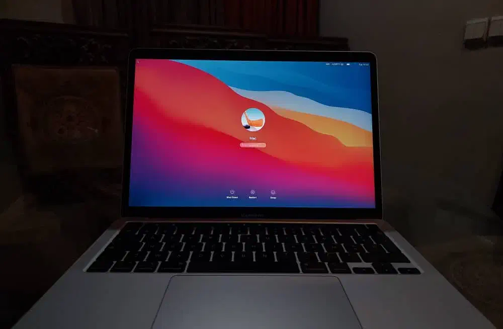 لپ تاپ مک بوک اپل (mackbook 2020 pro)|رایانه همراه|تهران, حسین‌آباد|دیوار