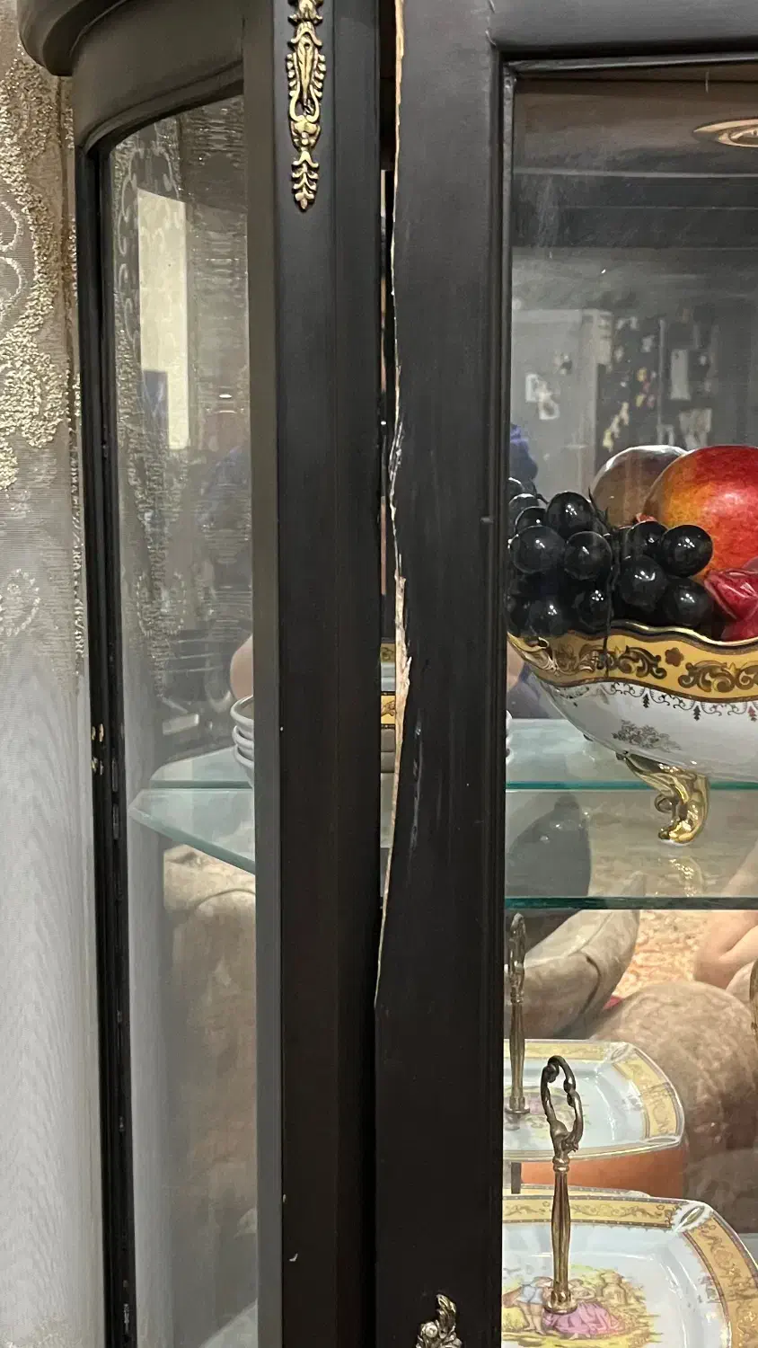 بوفه ویترین مینی|بوفه، ویترین، کنسول|شاهین‌شهر, عطار|دیوار