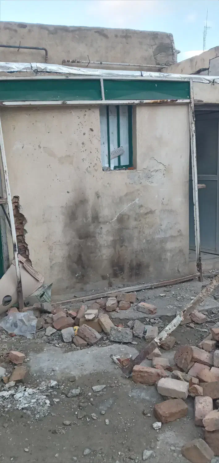 درب بزرگ|مصالح و تجهیزات ساختمان|اسدآباد, |دیوار