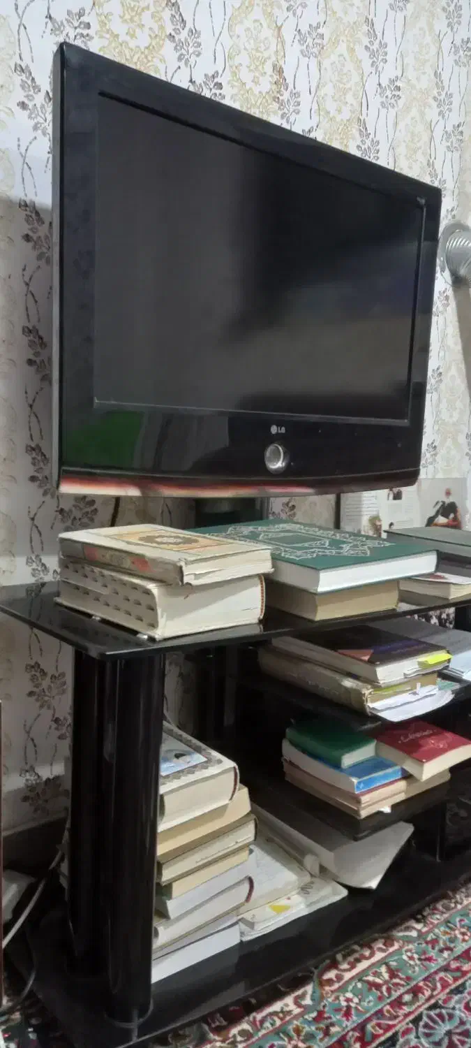 تلویزیون LG بزرگ|تلویزیون و پروژکتور|قم, تعویض پلاک|دیوار