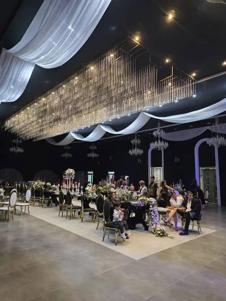 عمارت باغ مجلل بدون ورودی|خدمات پذیرایی، مراسم|تهران, زعفرانیه|دیوار