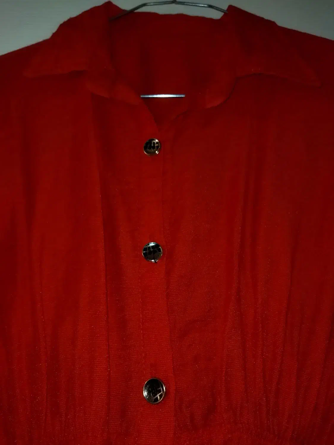 شومیز و مانتو|لباس|ری, علایین|دیوار