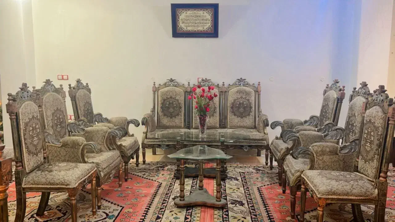 مبل سلطنتی ۹نفره بامیزجلومبلیومیز غذا خوری|مبلمان خانگی و میز عسلی|بندرعباس, |دیوار