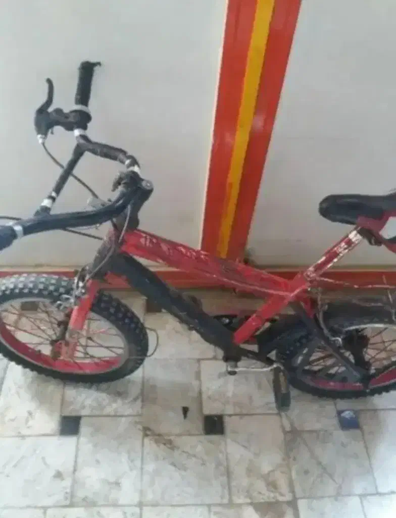 دوچرخه شماره 16 سالم و تمیز|دوچرخه، اسکیت، اسکوتر|قم, علی آباد سعدگان|دیوار