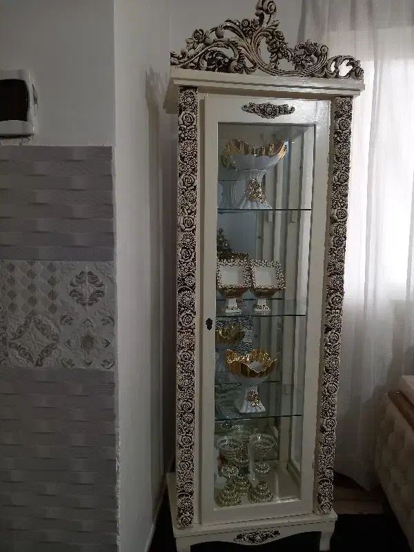 بوفه|بوفه، ویترین، کنسول|رشت, پیرکلاچای|دیوار