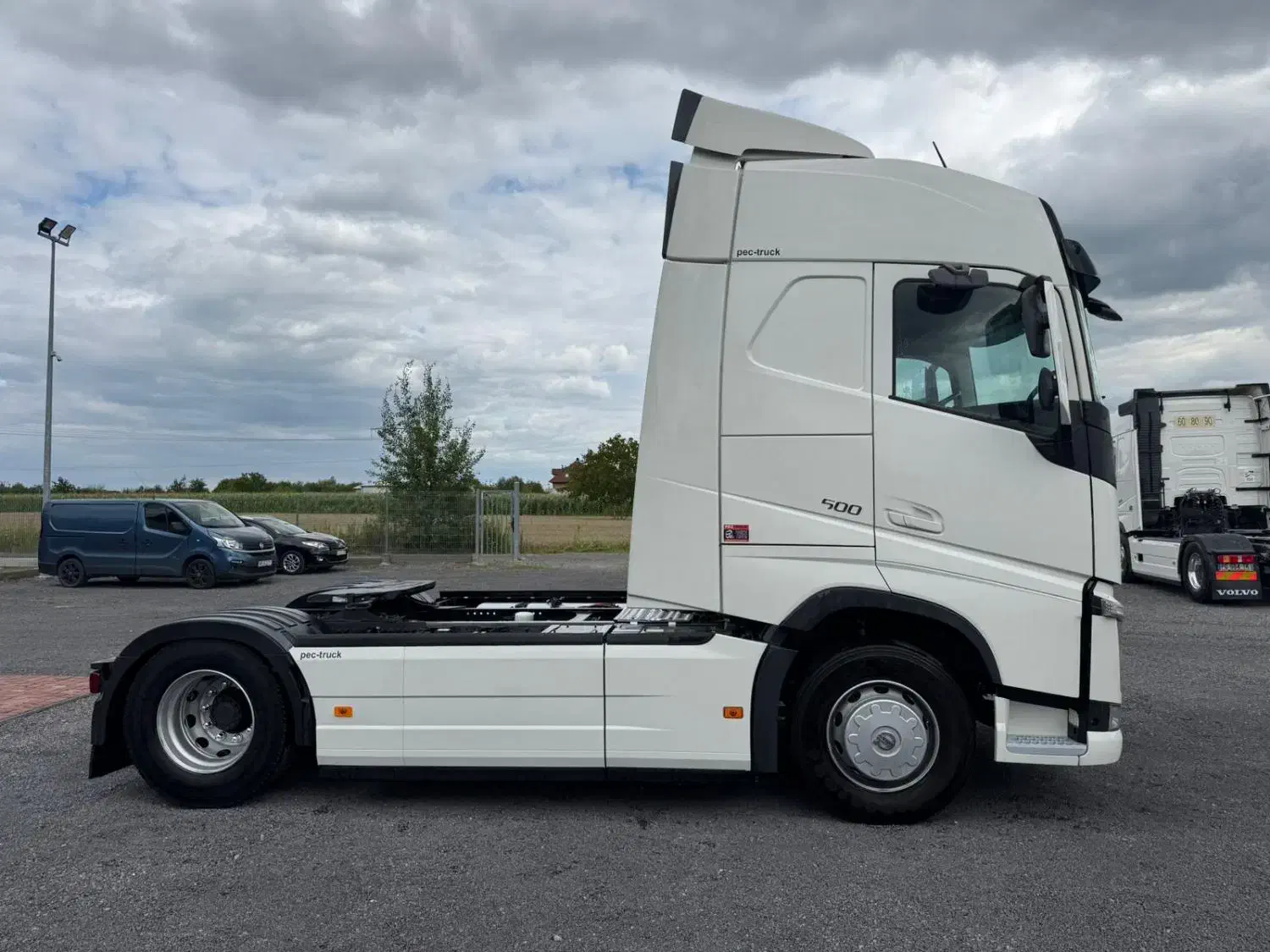 ولوو|خودرو سنگین|تهران, هاشمی|دیوار