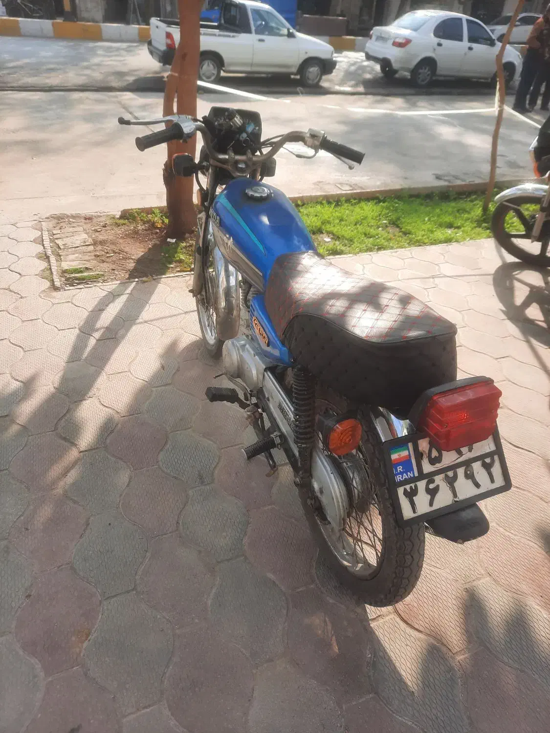 فروش موتورسیکلت مدل ۸۳ مدارک تکمیل،پلاک ملی|موتورسیکلت|علیآباد کتول, |دیوار