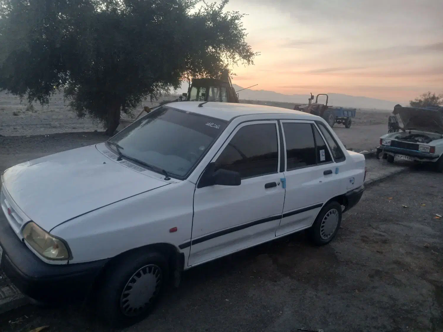 فروشی|خودرو سواری و وانت|جیرفت, |دیوار