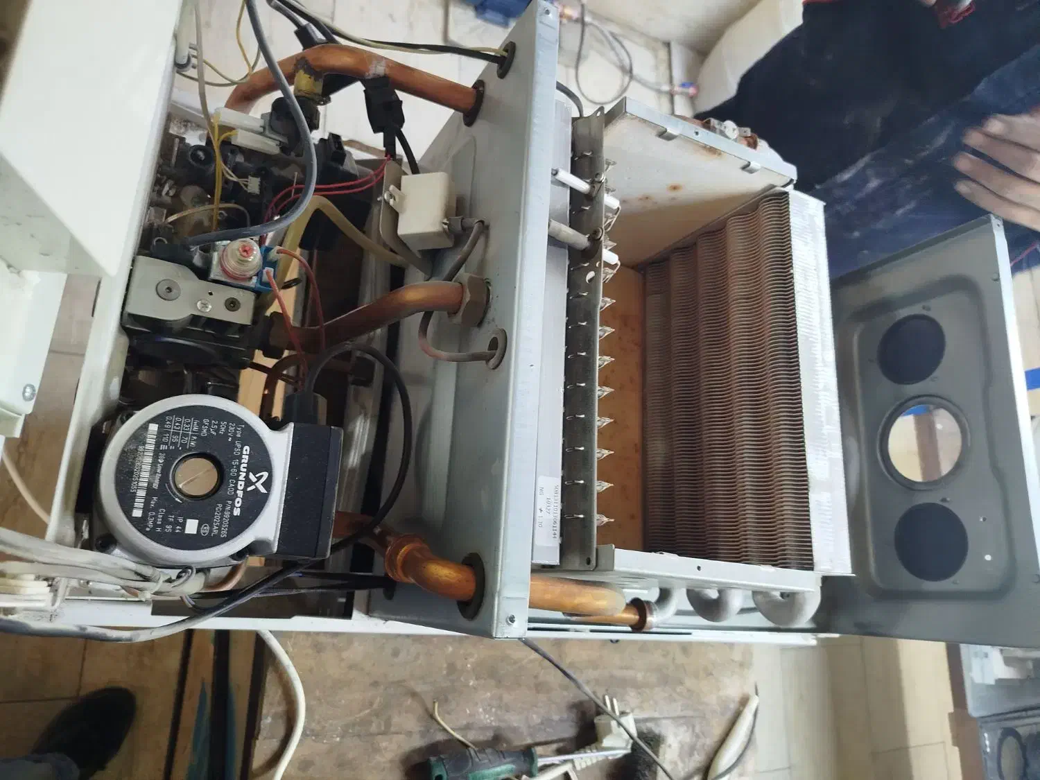 تعمیرات تخصصی پکیج و آبگرمکن در کل مشهد|خدمات پیشه و مهارت|مشهد, الهیه|دیوار