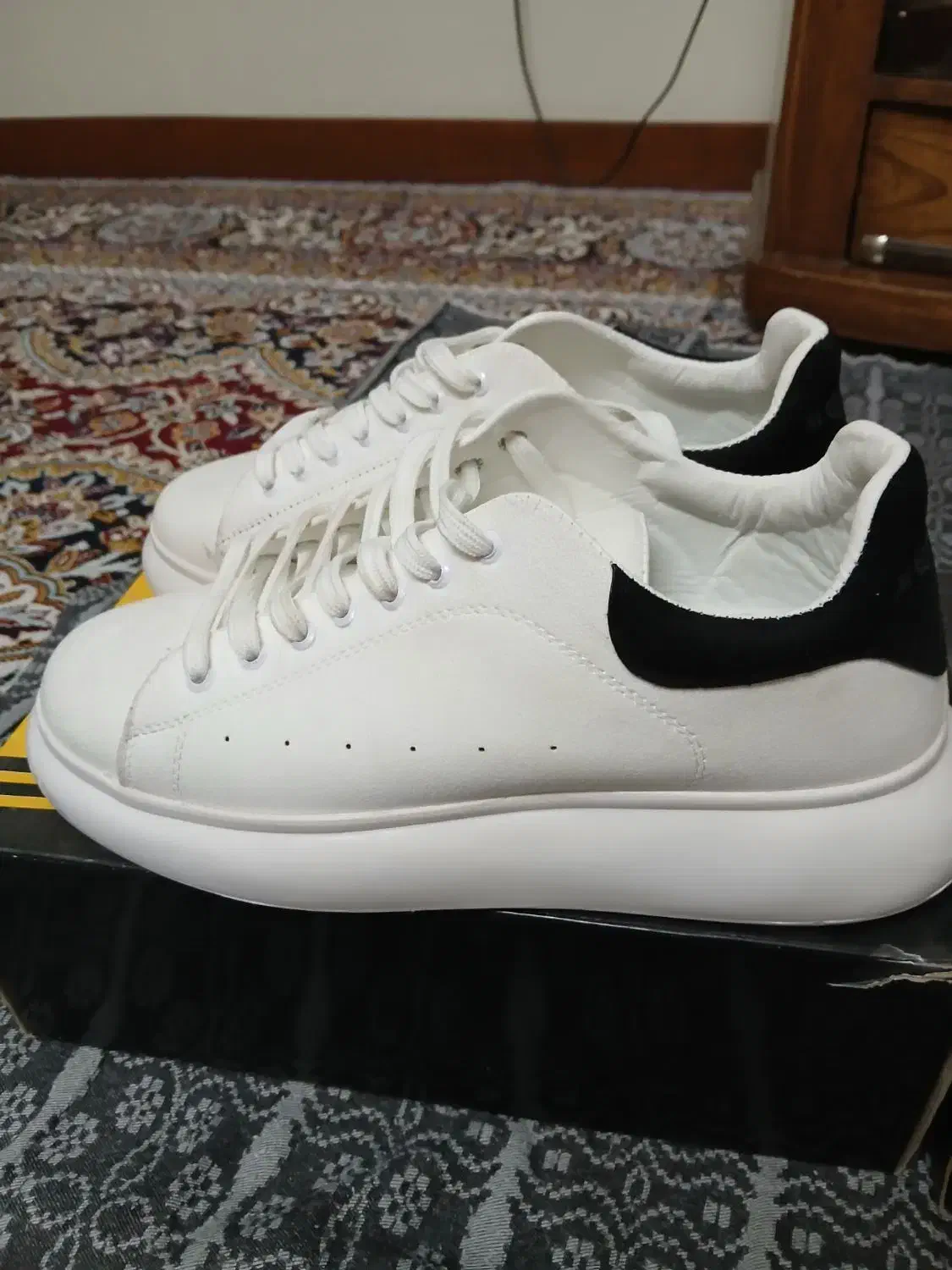 وسایل شخصی کفش|کیف، کفش، کمربند|فولادشهر, A3|دیوار