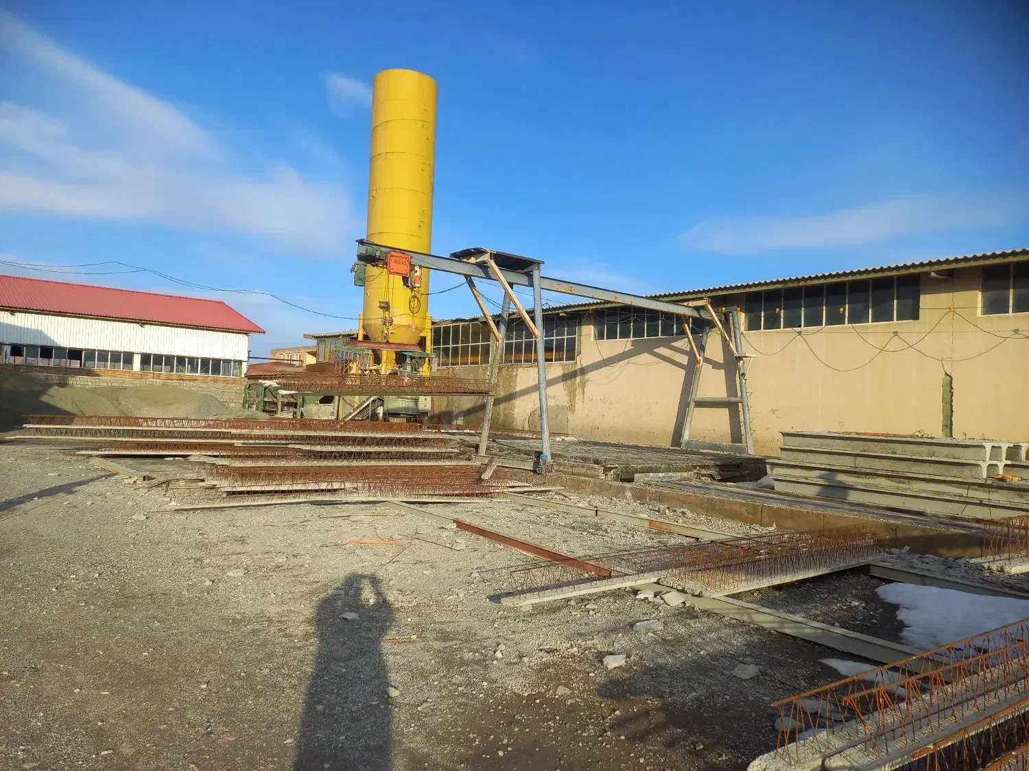 جرثقیل دروازە ای|ماشین‌آلات صنعتی|پیرانشهر, |دیوار