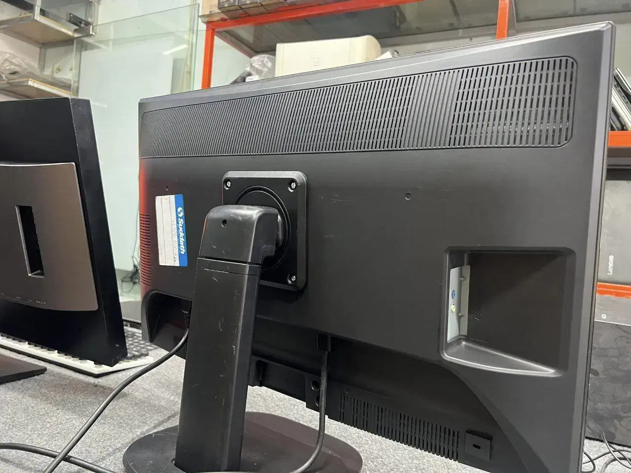 مانیتور 27 اینچ استوک Planar PXL2780MW QHD 2K|قطعات و لوازم جانبی رایانه|تهران, تهرانسر غربی|دیوار