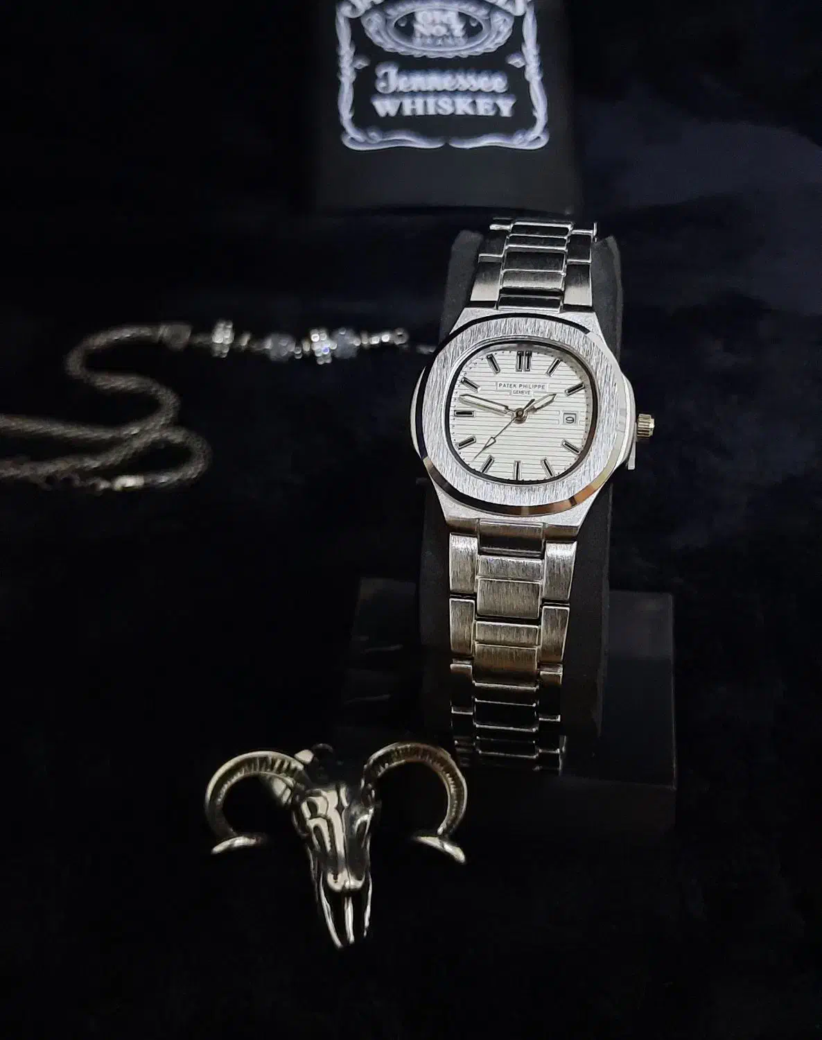 ساعت پتک فیلیپ patek philippe ناتیلوس|ساعت|تهران, فلسطین (میدان انقلاب)|دیوار