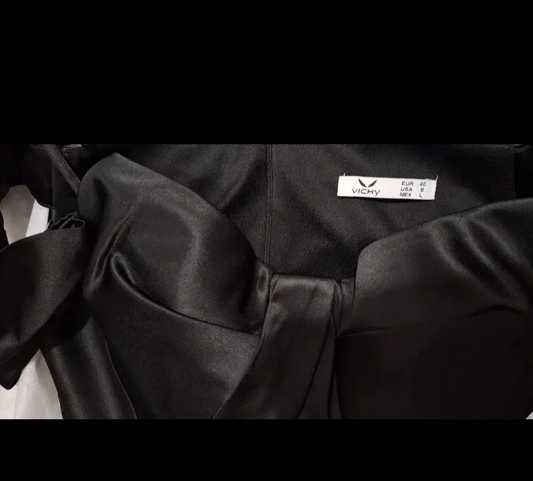 پیراهن مجلسی|لباس|خرمآباد, |دیوار