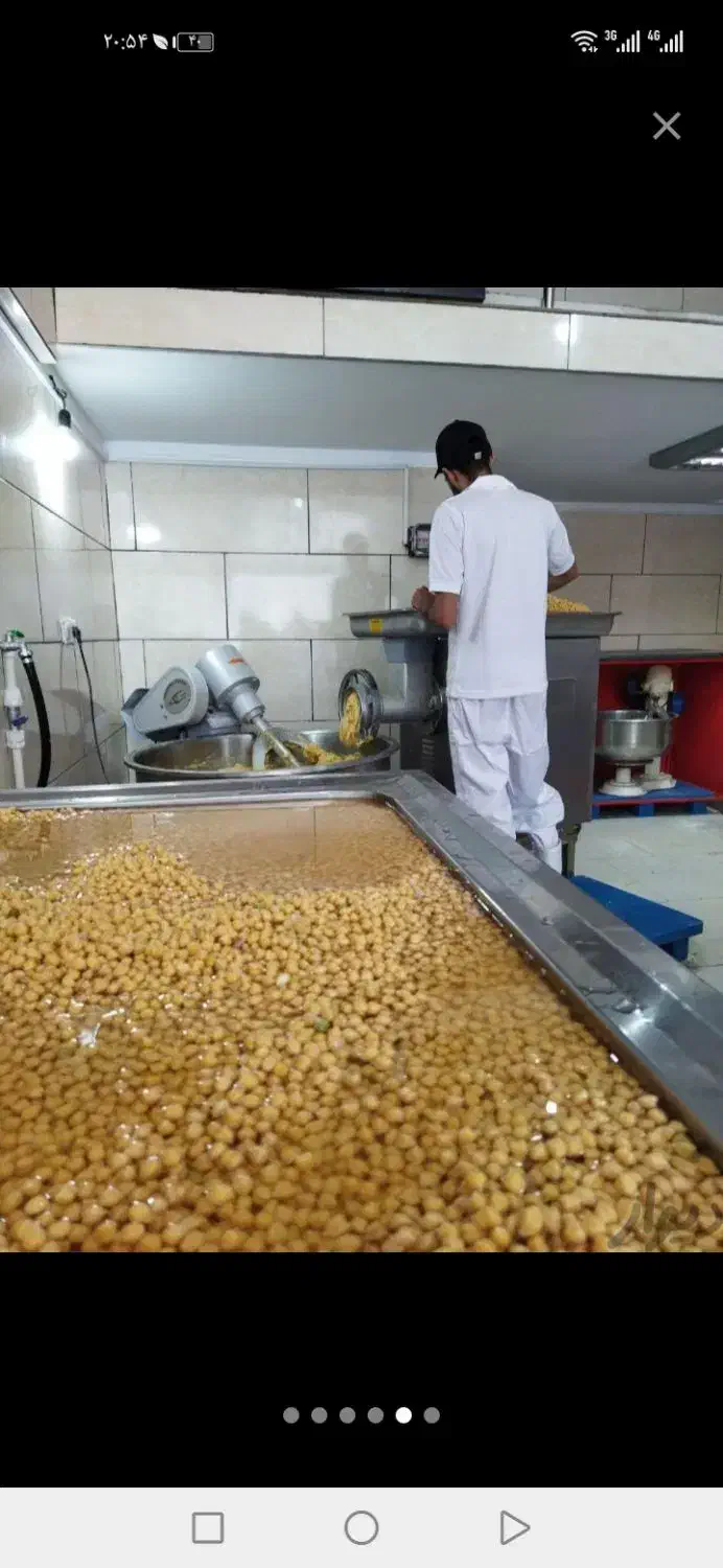 استخدام نیرو جهت کار در فلافلی شاهکار|استخدام خدمات فروشگاه و رستوران|سنندج, |دیوار