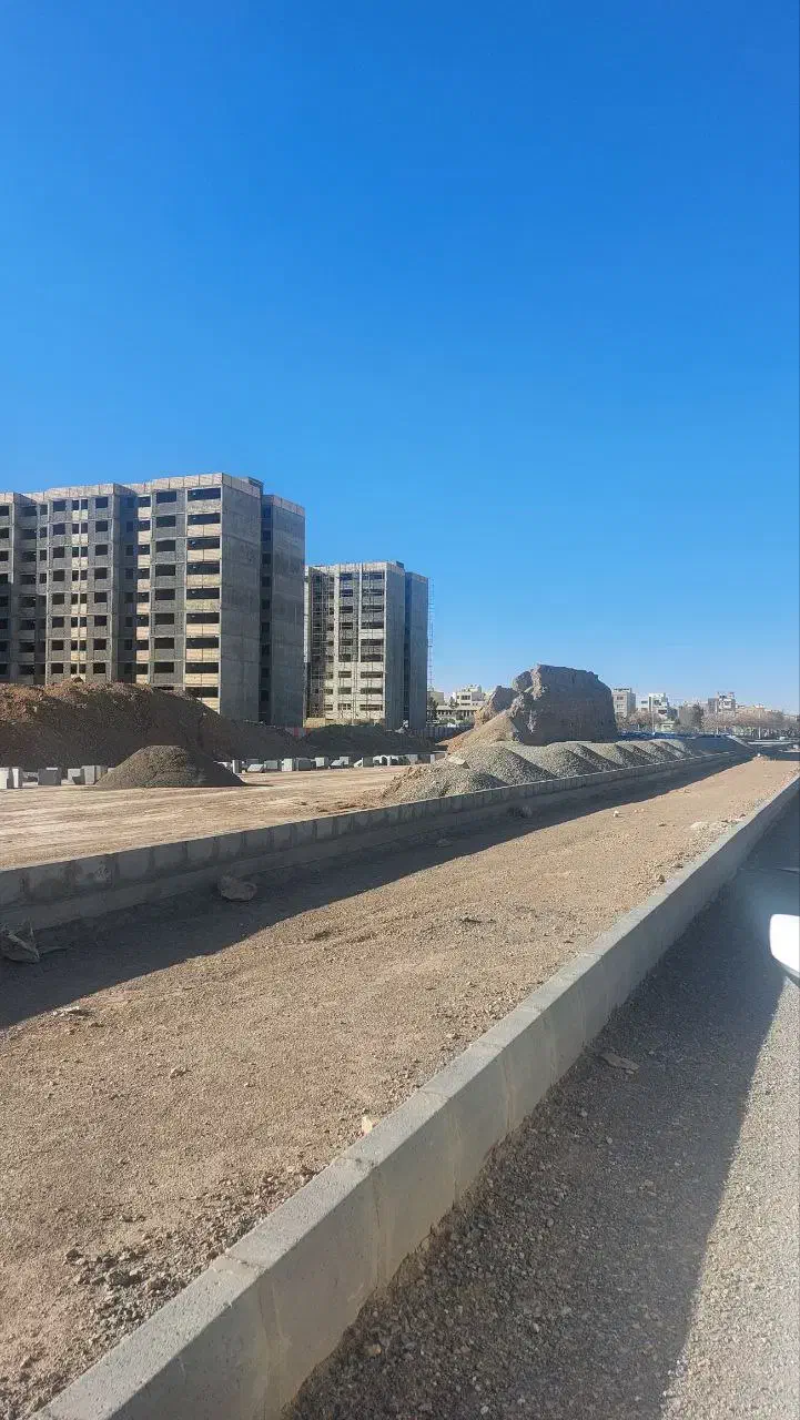 زمین نسیم یک۱۷۶ متر|فروش زمین و ملک کلنگی|شاهین‌شهر, ۹ دی|دیوار