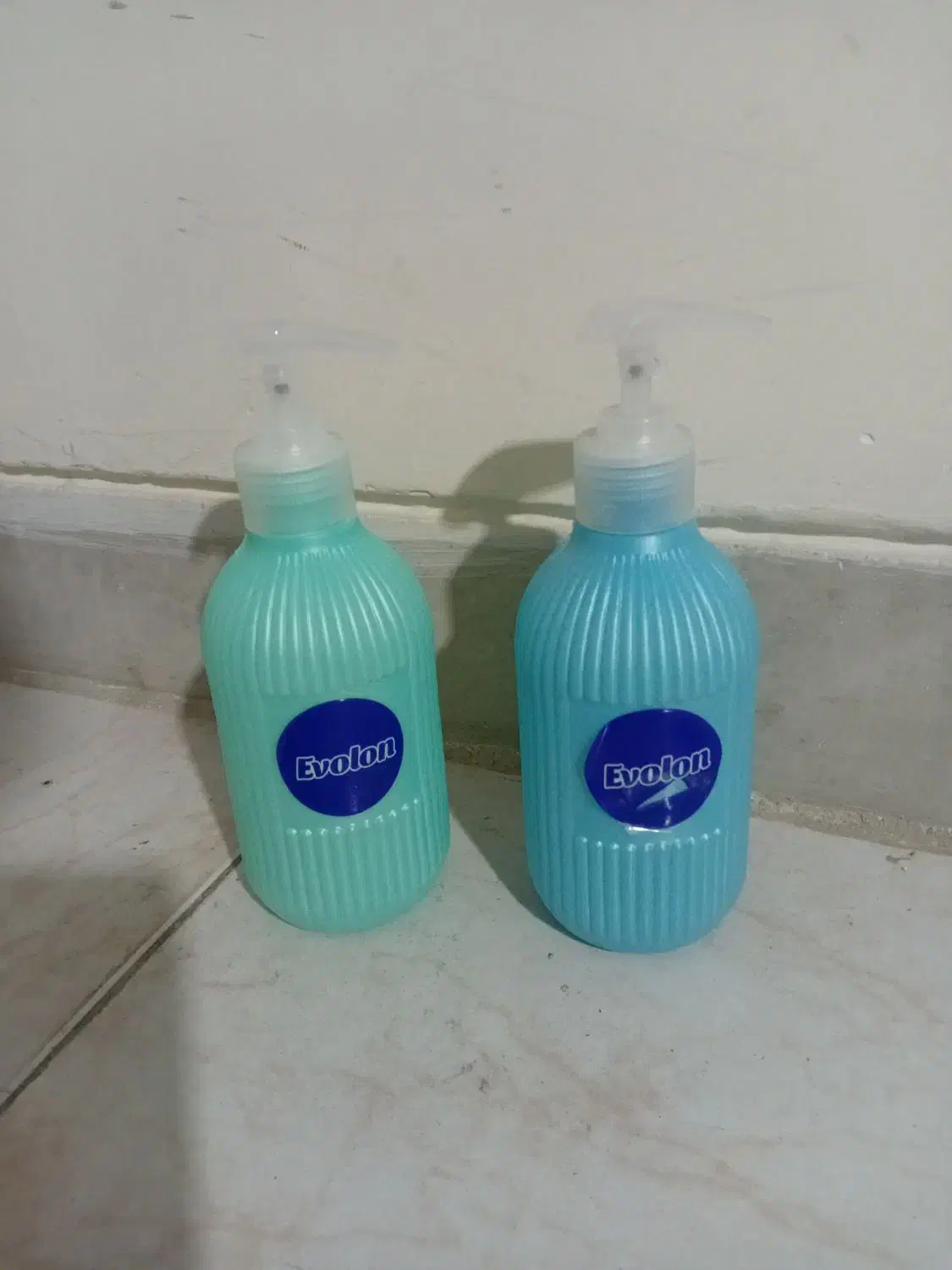 استند و جامایع|لوازم سرویس بهداشتی|نهاوند, |دیوار