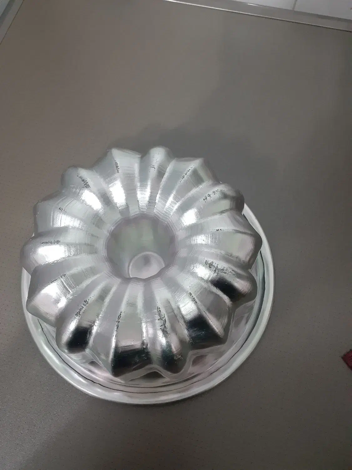 قالب کیک|ظروف پخت‌وپز|جوانرود, |دیوار