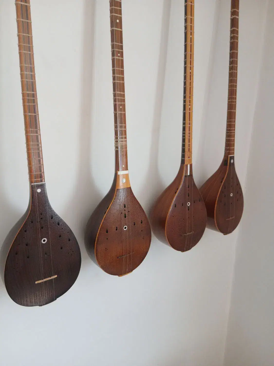 ساخت ،آموزش وفروش سه تار حرفه ای..|سازهای سنتی|همدان, |دیوار