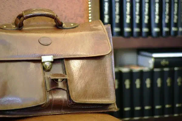 وکیل پایه یک دادگستری (انجام کلیه خدمات حقوقی)|خدمات مالی، حسابداری، بیمه|نیشابور, دارایی|دیوار