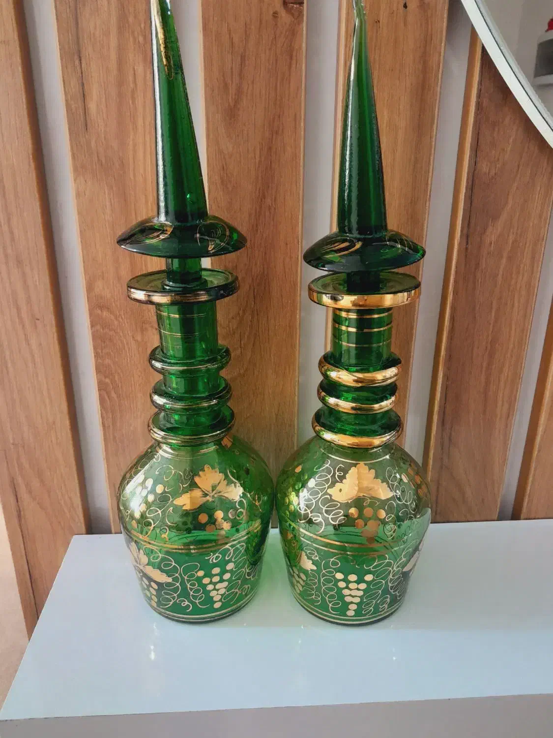 ظروف قدیمی|کلکسیون اشیاء عتیقه|بندر گناوه, |دیوار