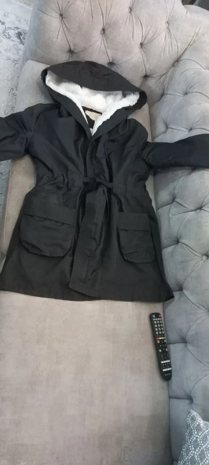 مقداری کاپشن پالتو و مانتو مخمل همه سایز مدل|لباس|بروجرد, |دیوار